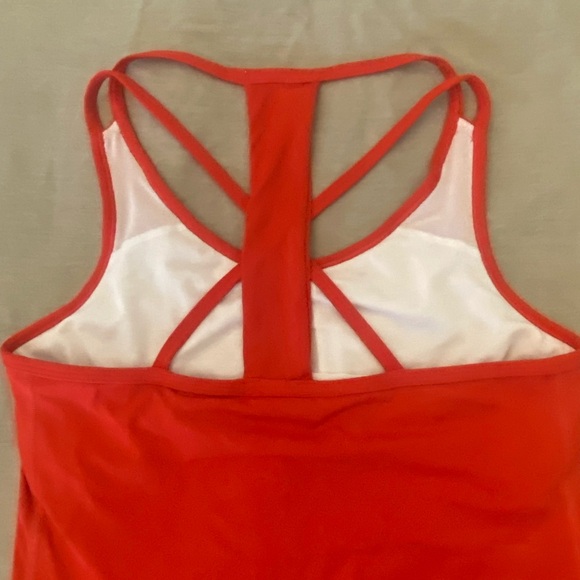 Gap fit athletic tank - Picture 5 of 6